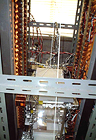 鉛直輸送システム試験装置